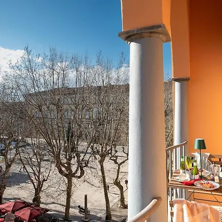 Il Sogno, Luxury In Piazza Napoleone Apartmán *